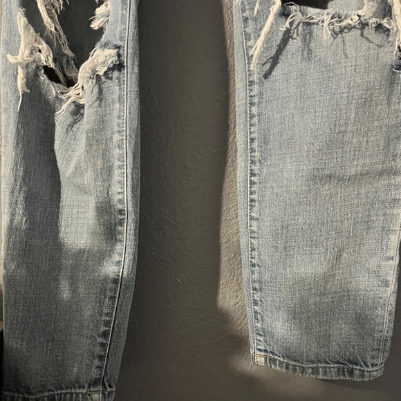 Kancan Distressed Ripped Jeans High Rise Womens Size 25 Size 3 Light Wash Pants - Picture 2 of 11